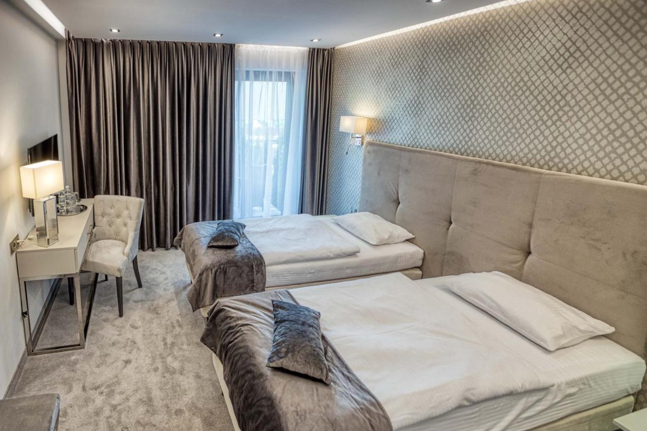 Hotel Bialy Dom Rybnik  Eksteriør bilde